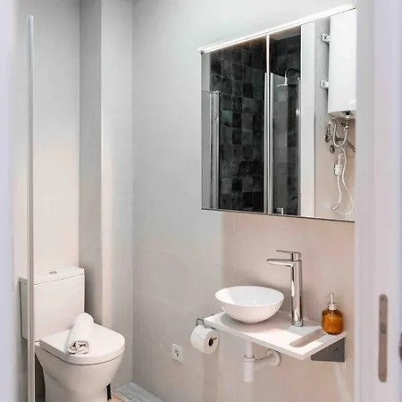Boutique Loft 1 Next To Torres De Serrano Apartment