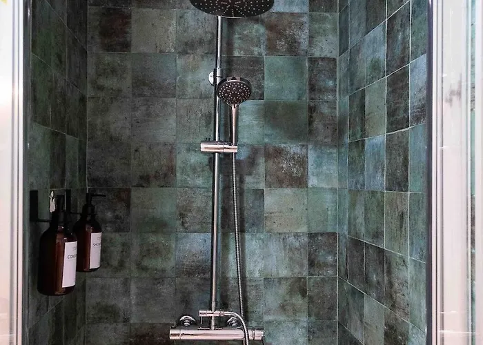 Apartamento Boutique Loft 1 Next To Torres De Serrano *